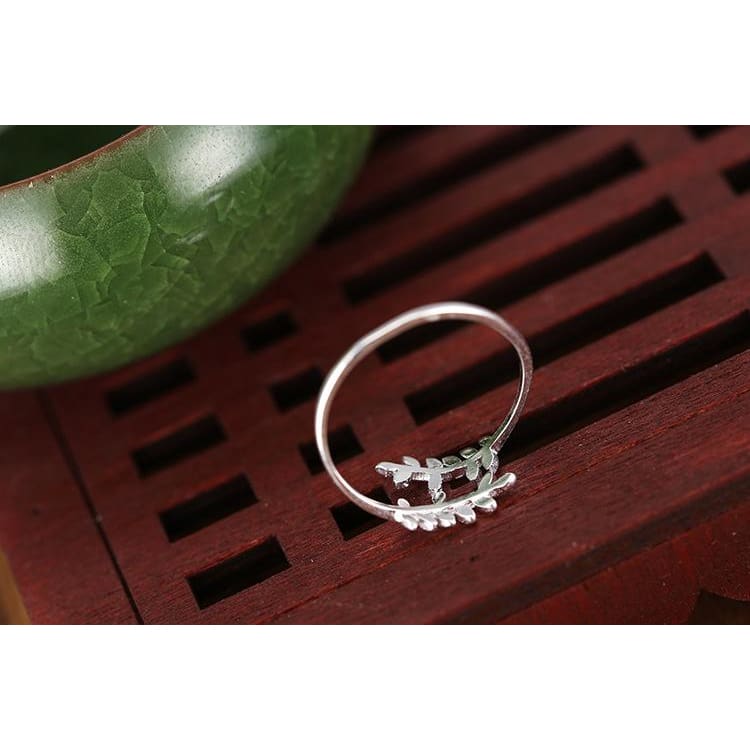 925 Silver Laurel Fairytale Adjustable Ring