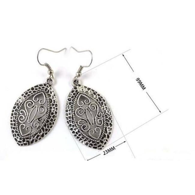 (Clearance) Tibetan Silver Vintage Shield Earrings